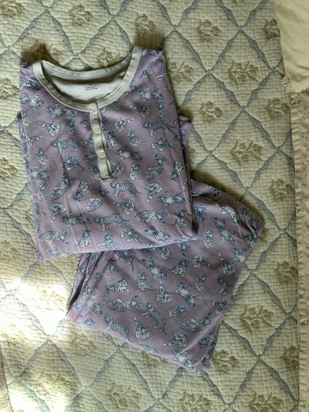 Roller Rabbit Purple Tiger Print Pants Pajama Set